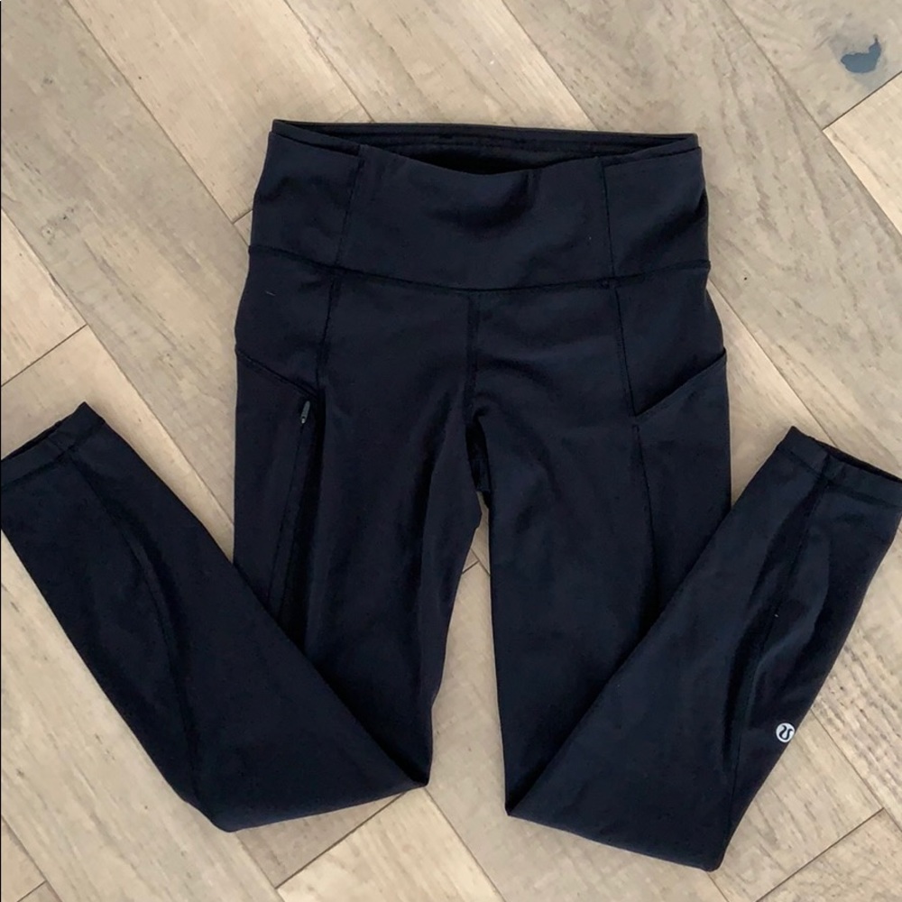 Lululemon 7/8 black leggings